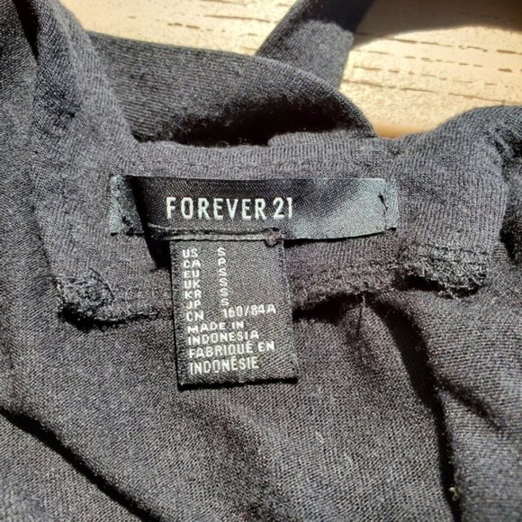 Forever 21 Black Tee Shirt Strappy V Back T-Shirt Top Active Athleisure Lounge S - Picture 3 of 6